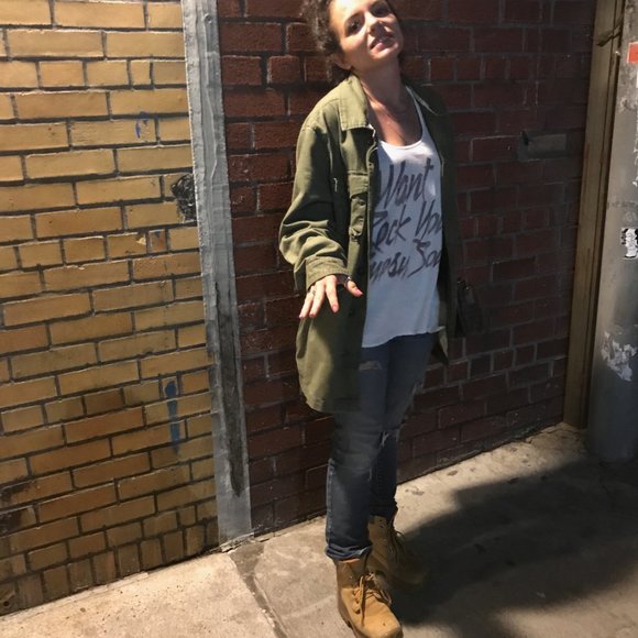 Meet your Posher, Chelc - Picture 4 of 9